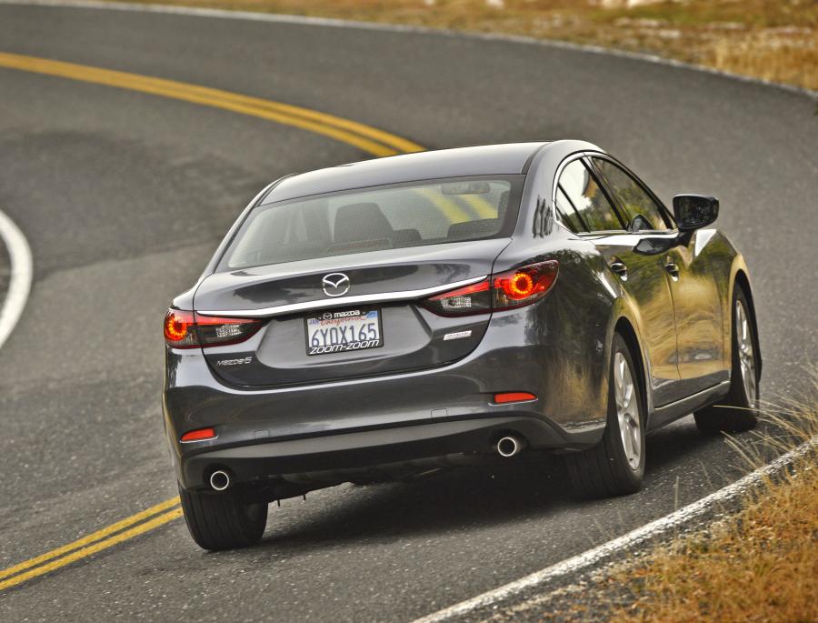  Mazda6 Sedan 2015 года  (NA) (фото 9 из 74)
